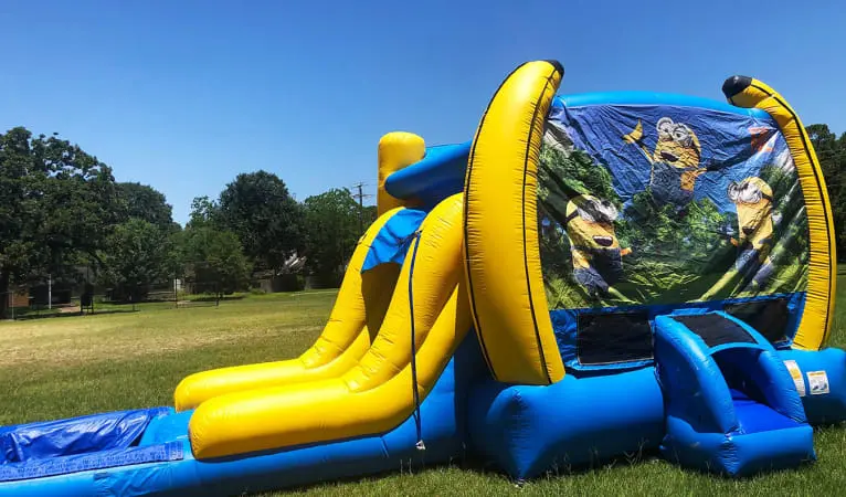 minions-party-rentals-houston_1 Mega Pink Bounce House Combo w/ (Dry or Wet/Water Slide)